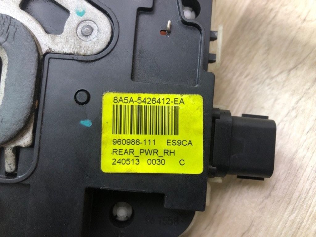 DG1Z-5426412-A | Замок двері задн. прав. FORD EXPLORER 10-20 - Фото 7