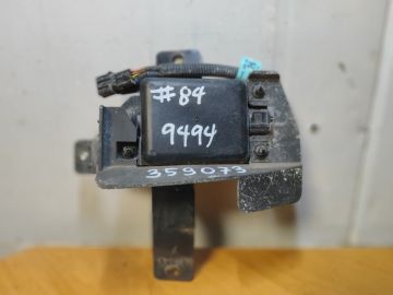 Датчик сліпих зон прав. HYUNDAI ELANTRA AD 16-