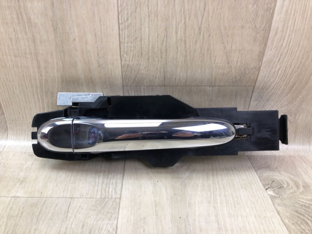 82640-3BA0A | Ручка двері зовнішня задн. прав. NISSAN VERSA B17 11-19