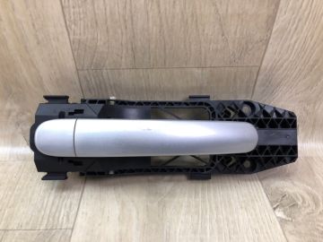 Ручка двері зовнішня задн. прав. VOLKSWAGEN JETTA USA 10-17