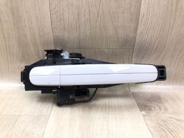 Ручка двері зовнішня задн. прав. FORD ESCAPE 12-19