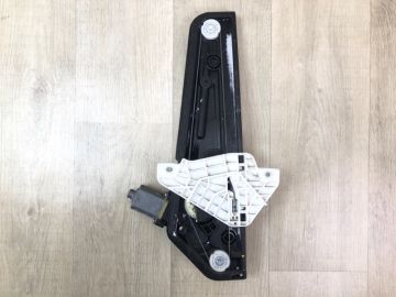 Склопідйомник задн. прав. HYUNDAI VELOSTER 11-18