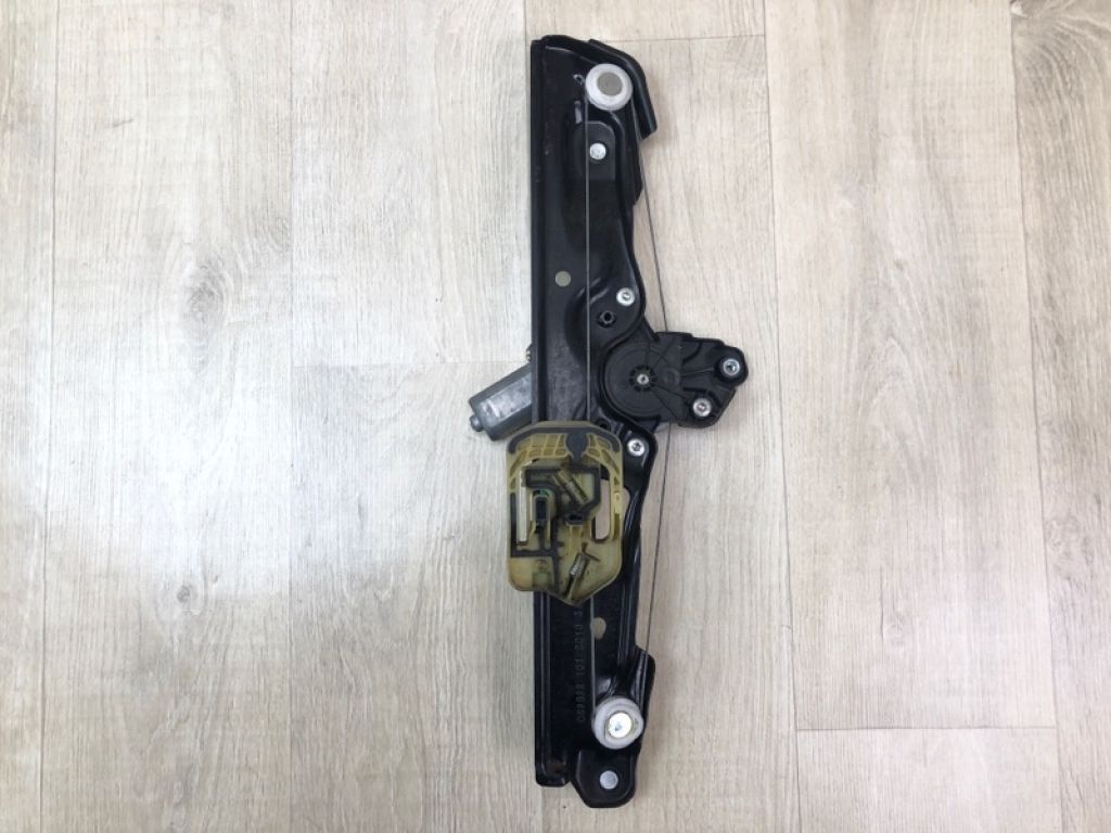 23269942 | Склопідйомник задн. прав. CHEVROLET CRUZE 15-