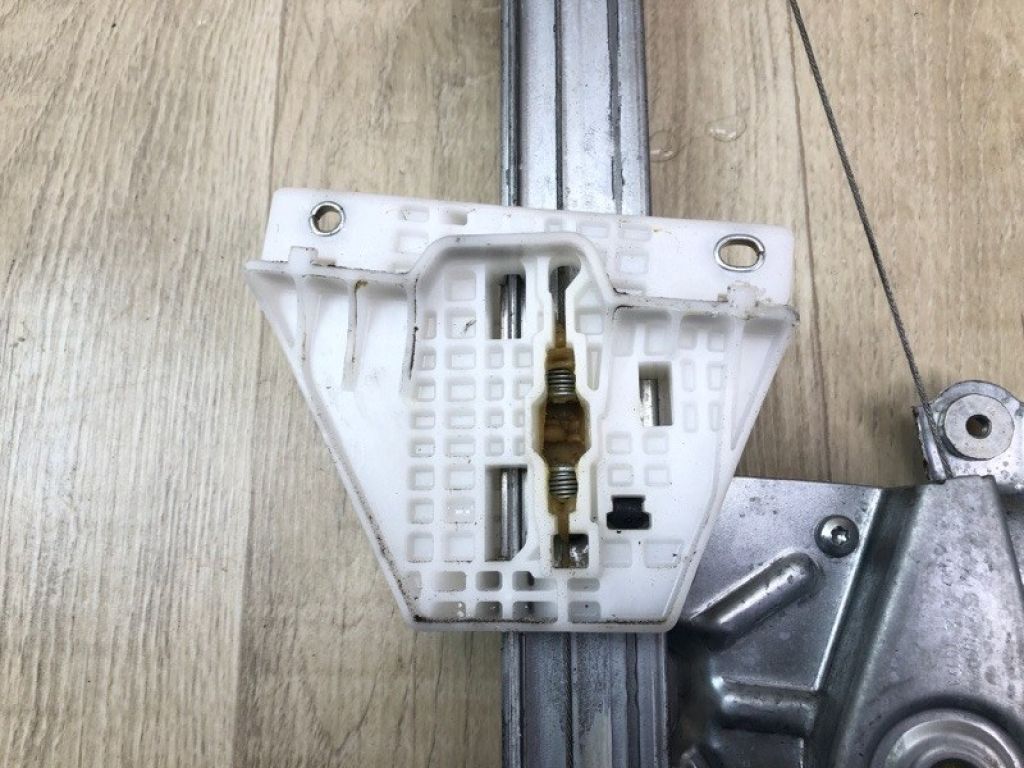 CJ5Z-7827000-C | Склопідйомник задн. прав. FORD ESCAPE 12-19 - Фото 4