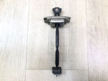 Ограничитель двери задн. прав. TOYOTA CAMRY 40 06-11