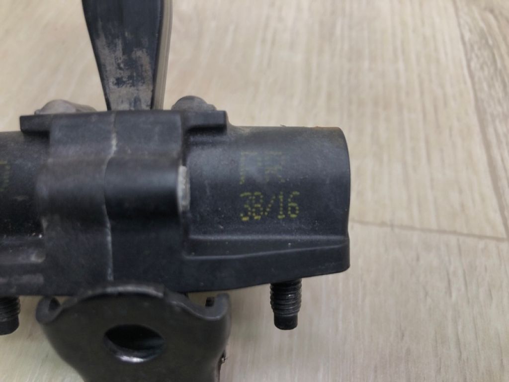 13456270 | Обмежувач дверей задн. прав. CHEVROLET CRUZE 15- - Фото 5