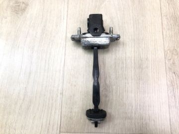 Обмежувач дверей задн. прав. CHEVROLET SONIC 11-16