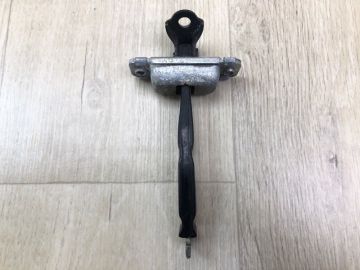 Обмежувач дверей задн. прав. HYUNDAI ACCENT RB 10-