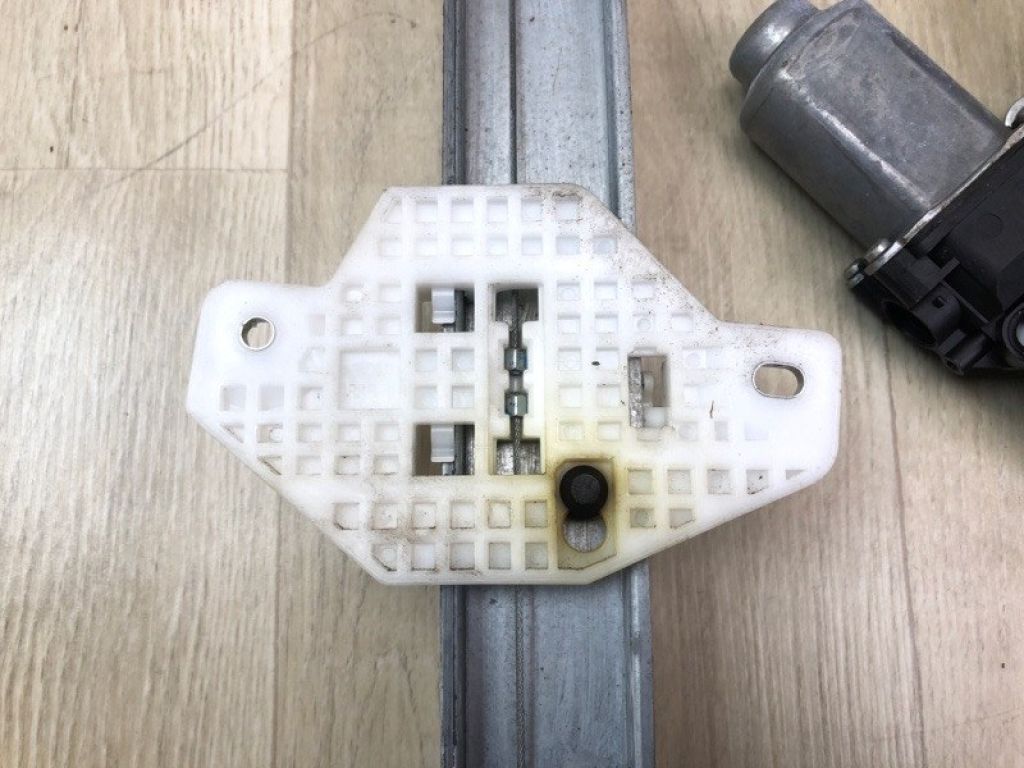 83402-1R110 | Склопідйомник задн. прав. HYUNDAI ACCENT RB 10- - Фото 4