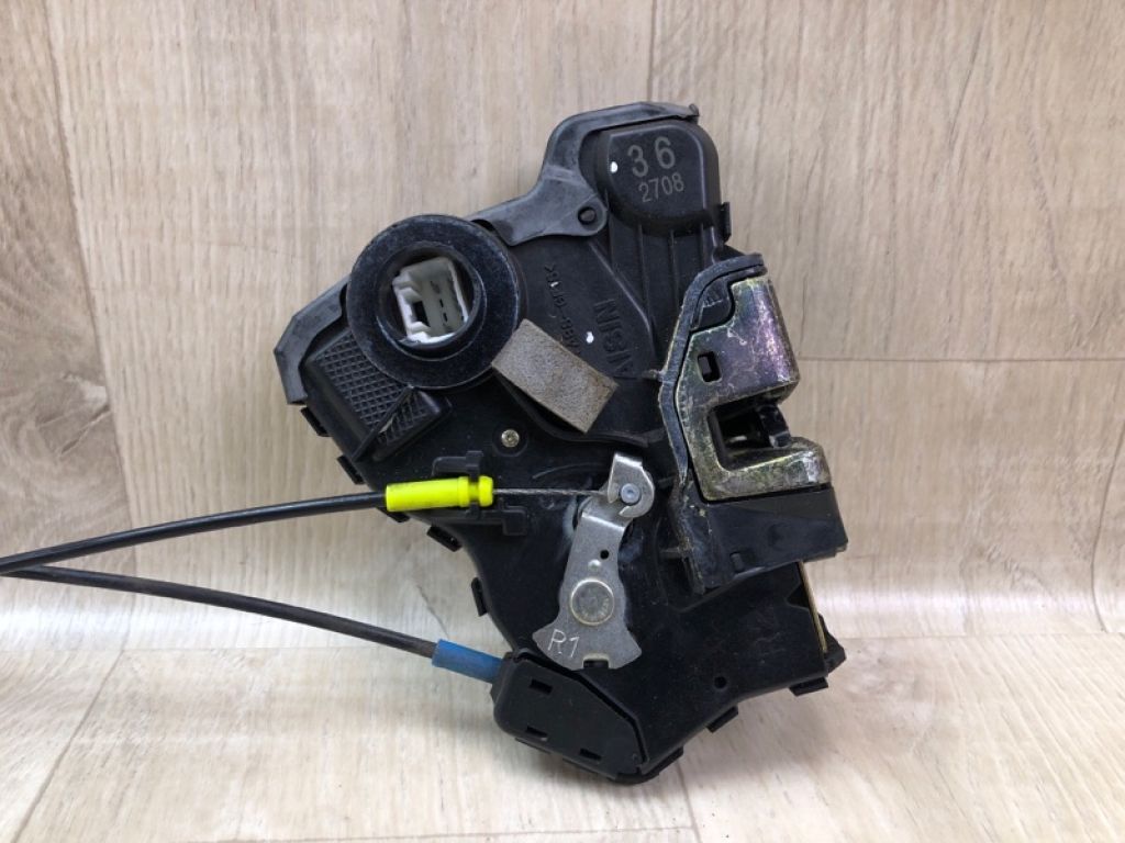 69030-33221 | Замок двері передн. прав. TOYOTA CAMRY 30 02-06 - Фото 2