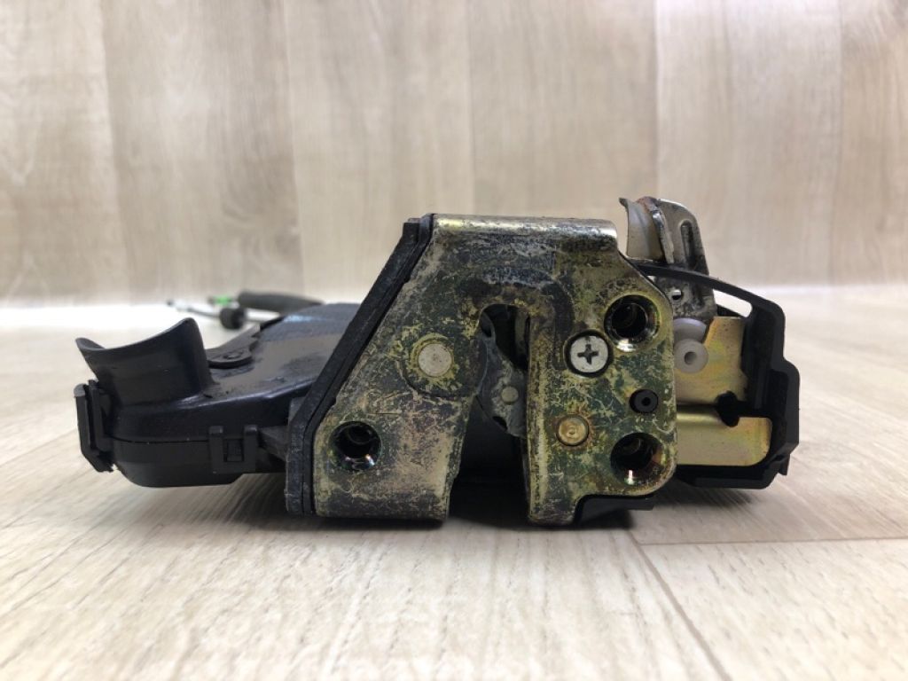 69030-33221 | Замок двері передн. прав. TOYOTA CAMRY 30 02-06 - Фото 3