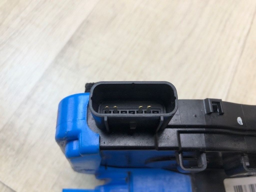 81320-2V000 | Замок двері передн. прав. HYUNDAI VELOSTER 11-18 - Фото 7