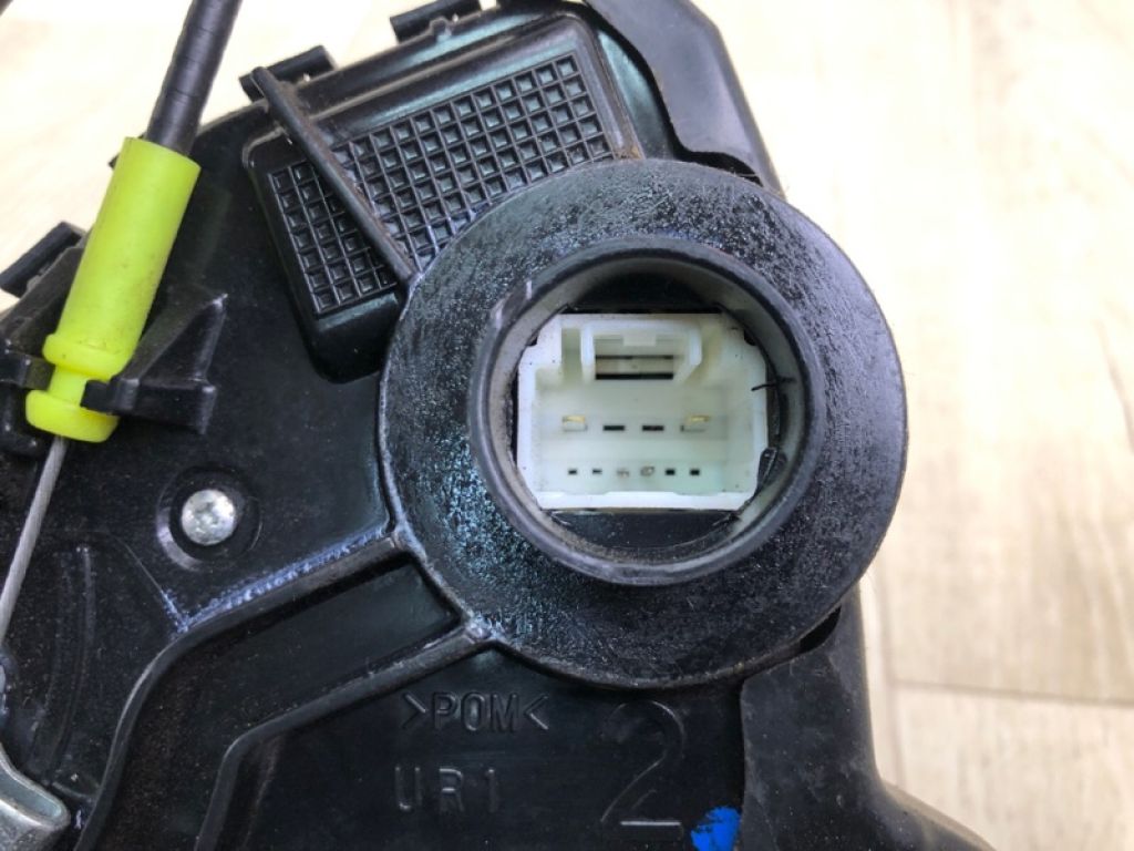 69030-0C050 | Замок двери передн. прав. TOYOTA VENZA 09-16 - Фото 6