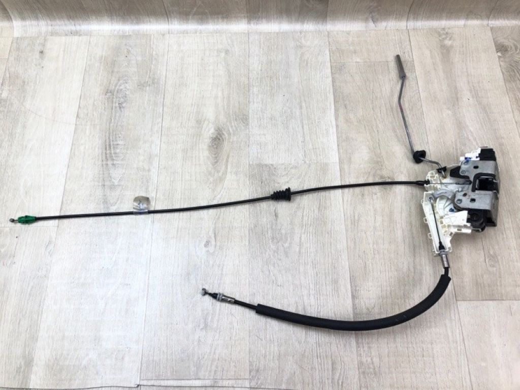 4589916AD | Замок двері передн. прав. DODGE JOURNEY 08-20