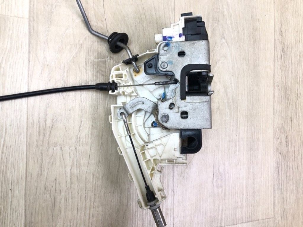 4589916AD | Замок двері передн. прав. DODGE JOURNEY 08-20 - Фото 2