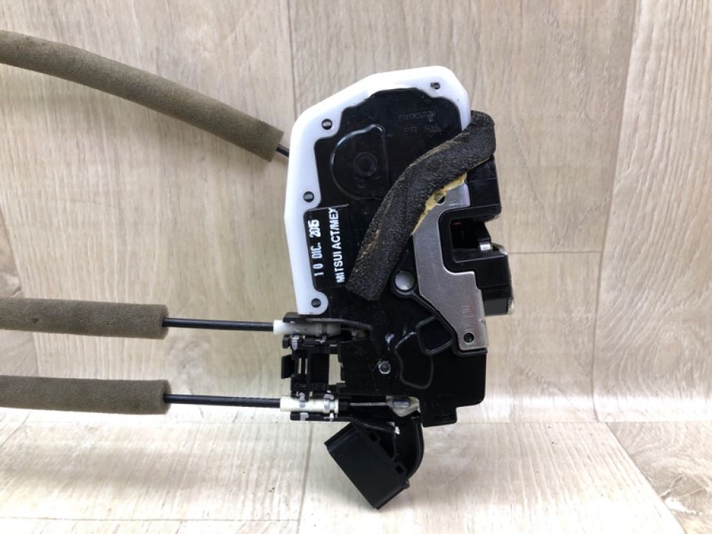 80500-3BA0A | Замок двері передн. прав. NISSAN VERSA B17 11-19 - Фото 2