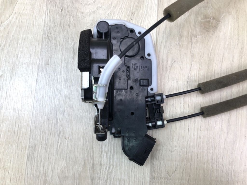 80500-3BA0A | Замок двері передн. прав. NISSAN VERSA B17 11-19 - Фото 4