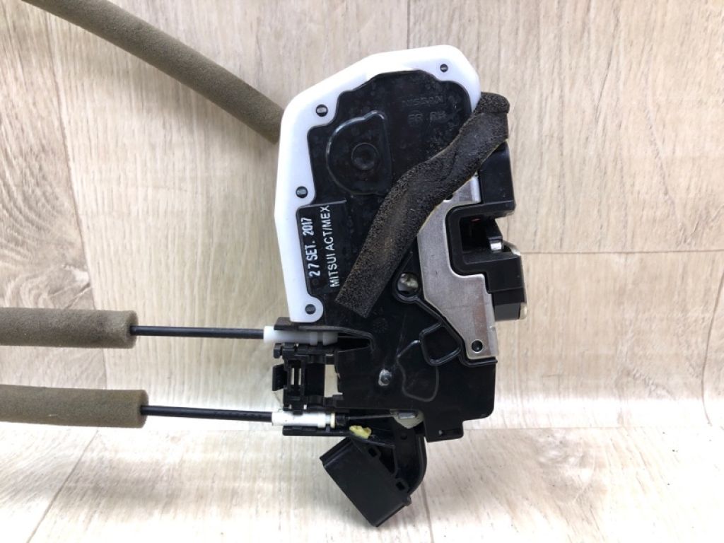 80500-3BA0A | Замок двері передн. прав. NISSAN VERSA B17 11-19 - Фото 2