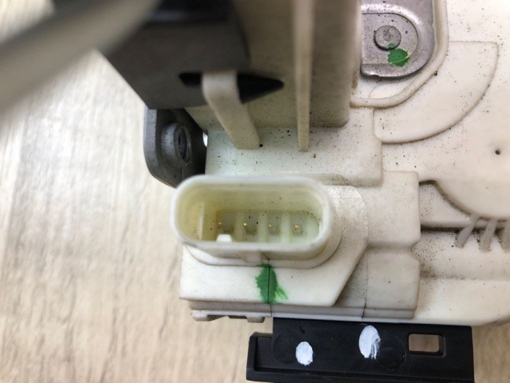 A 166 720 04 35 | Замок двері передн. прав. MERCEDES GL-CLASS X166 12-16 - Фото 6