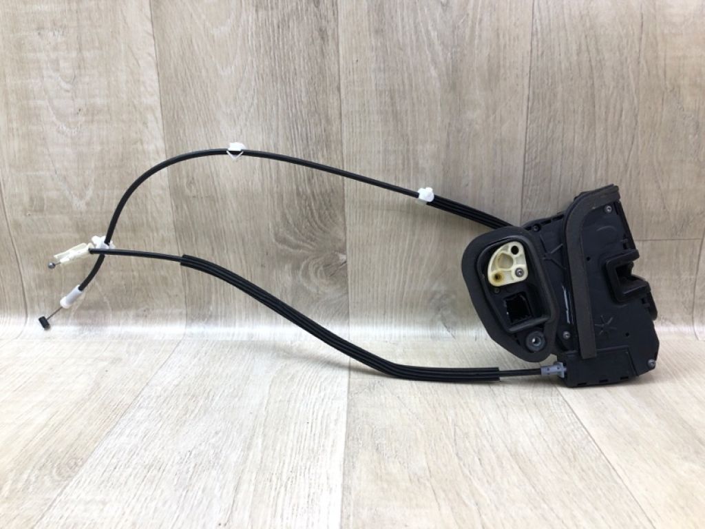 13597530 | Замок двері передн. прав. CHEVROLET CRUZE 15-