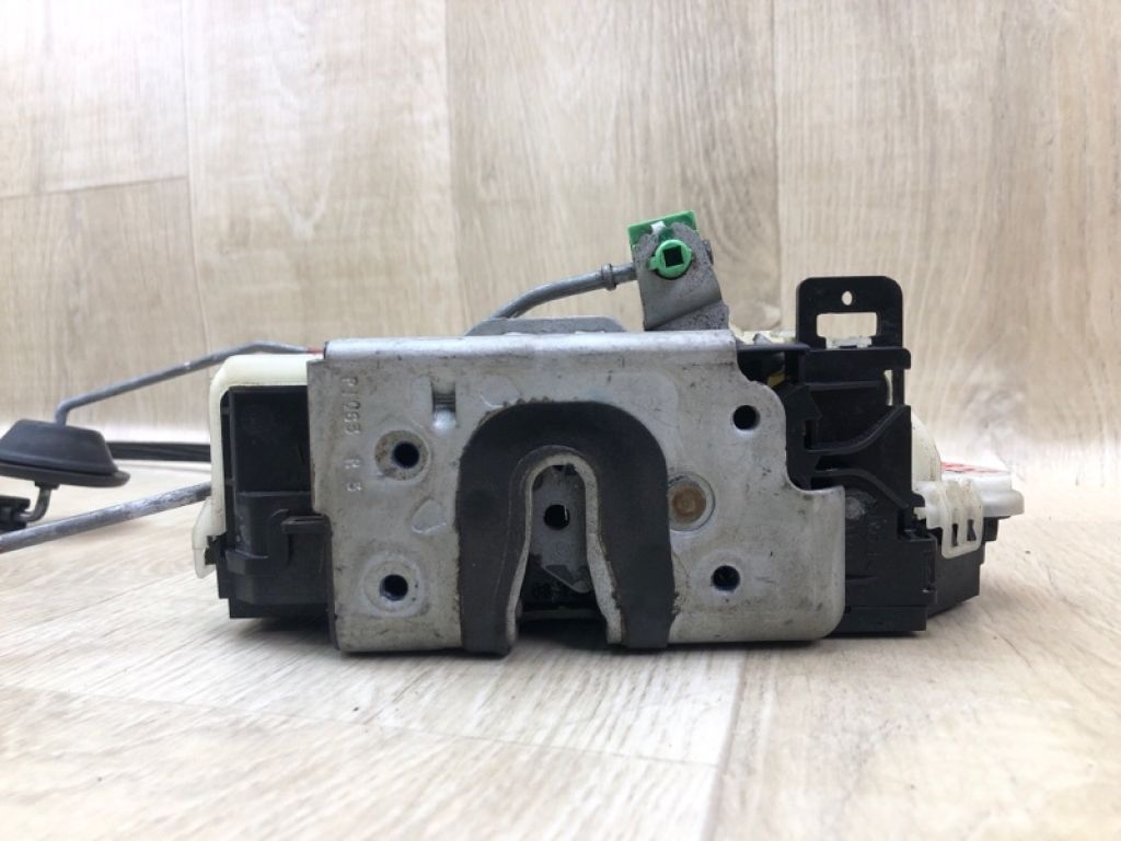 DG1Z-5421812-B | Замок двері передн. прав. FORD EXPLORER 10-20 - Фото 3