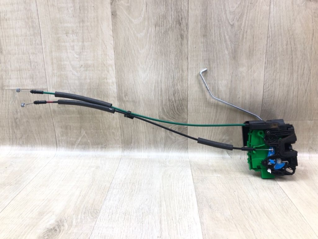 81320-1R140 | Замок двері передн. прав. HYUNDAI ACCENT RB 10-