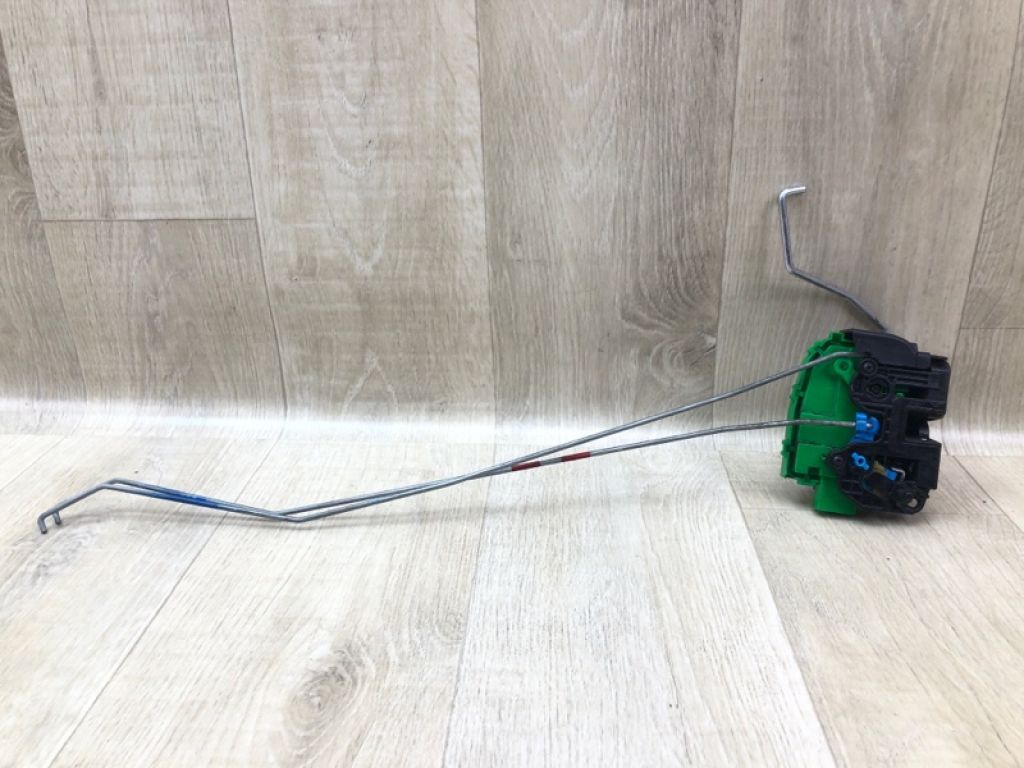 81420-1R030 | Замок двері задн. прав. HYUNDAI ACCENT RB 10-