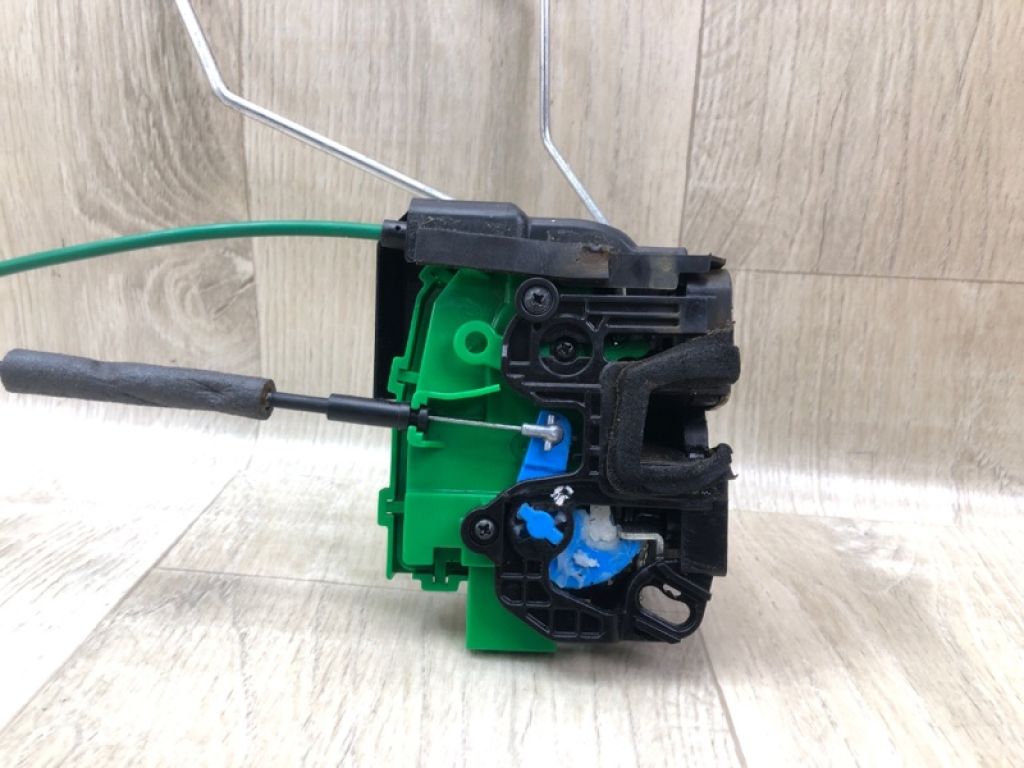 81320-1R130 | Замок двері передн. прав. HYUNDAI ACCENT RB 10- - Фото 2