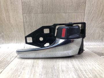 Ручка дверей внутрішня передн. прав. TOYOTA VENZA 09-16