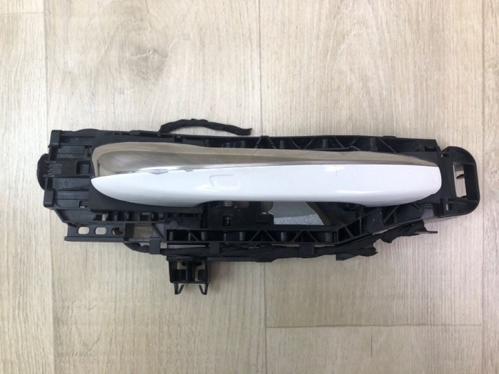 A 099 760 56 01 9149 | Ручка двері зовнішня передн. прав. MERCEDES C-CLASS W205 16-21