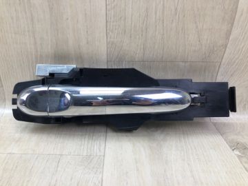 Ручка двері зовнішня передн. прав. NISSAN VERSA B17 11-19