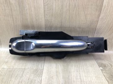 Ручка двери наружная передн. прав. NISSAN VERSA B17 11-19