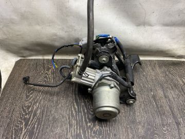 Компрессор пневмоподвески LEXUS LS460 06-12