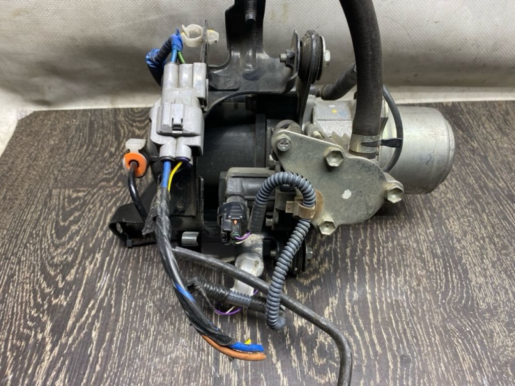 48914-50030 | Компресор пневмопідвіски LEXUS LS460 06-12 - Фото 4