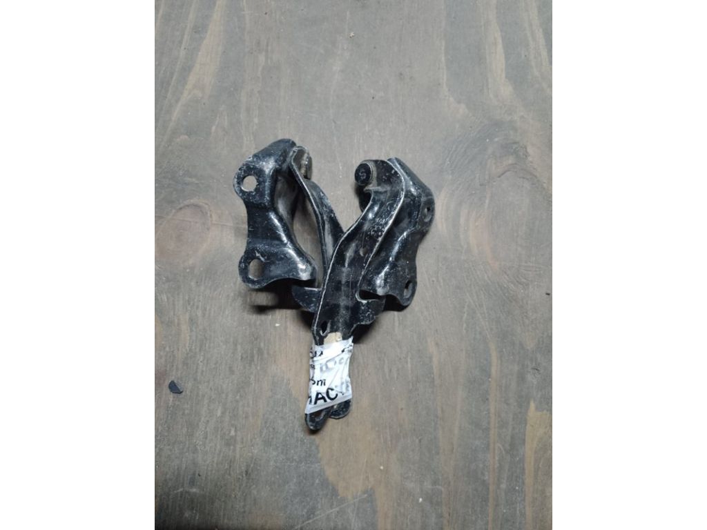 Петля капоту лів. TOYOTA CAMRY 30 02-06 - Фото 6