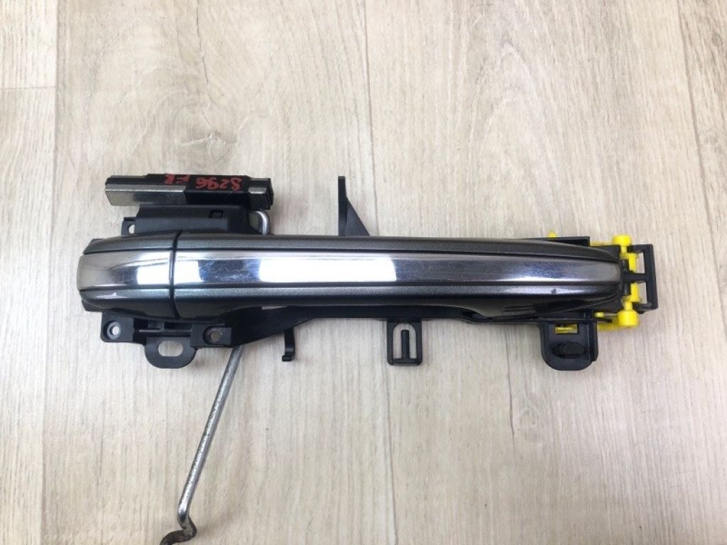 69210-0T020-B1 | Ручка двері зовнішня передн. прав. TOYOTA VENZA 09-16