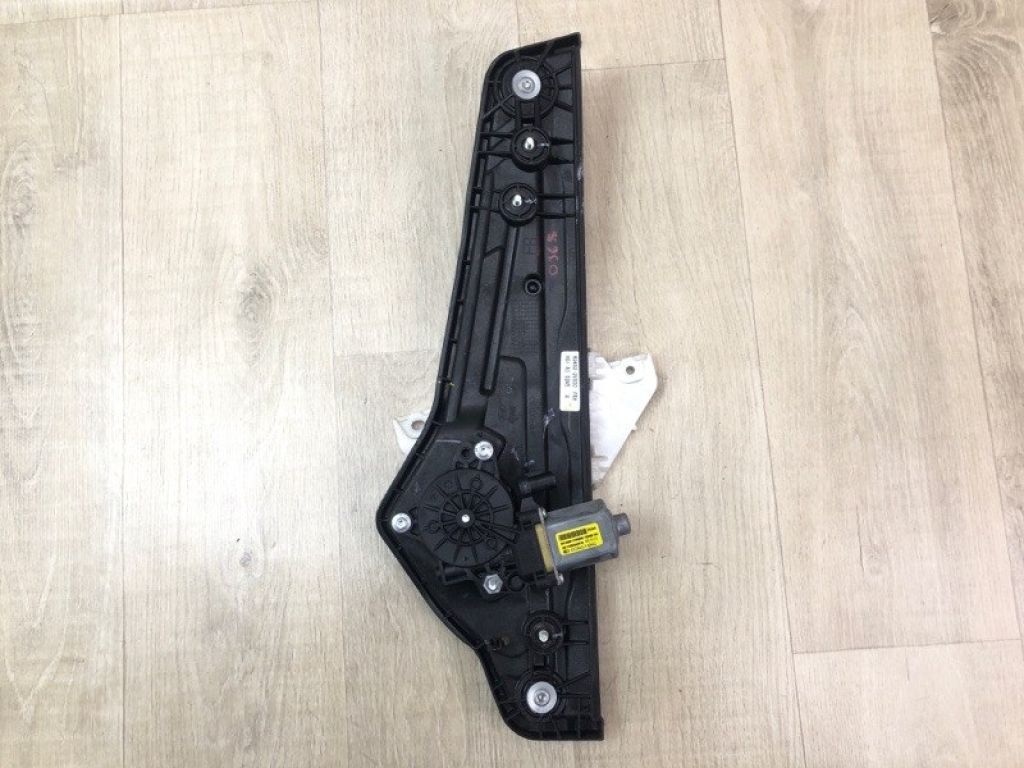 82402-2V000 | Склопідйомник передн. прав. HYUNDAI VELOSTER 11-18 - Фото 2