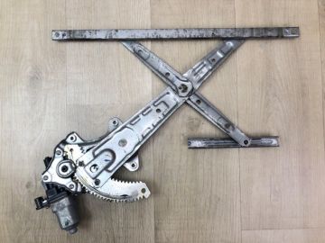 Склопідйомник передн. прав. NISSAN VERSA B17 11-19