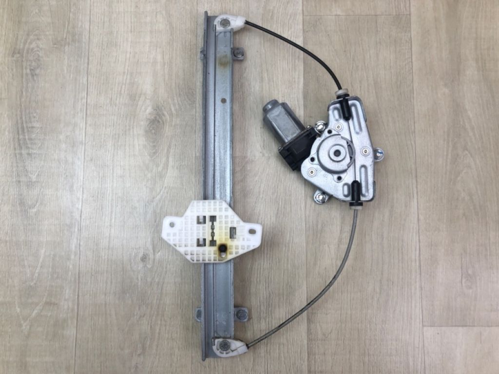 83402-1R010 | Склопідйомник задн. прав. HYUNDAI ACCENT RB 10-