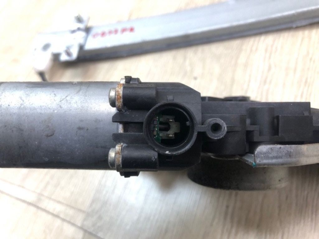 82404-0U010 | Склопідйомник передн. прав. HYUNDAI ACCENT RB 10- - Фото 7