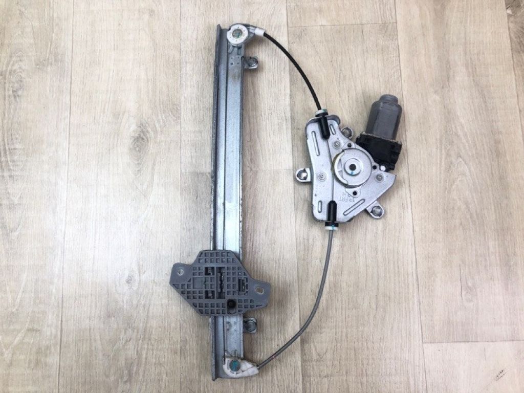 82404-1R110 | Стеклоподъемник передн. прав. HYUNDAI ACCENT RB 10-