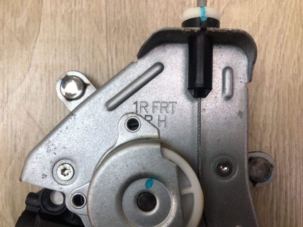 82404-1R110 | Стеклоподъемник передн. прав. HYUNDAI ACCENT RB 10- - Фото 6