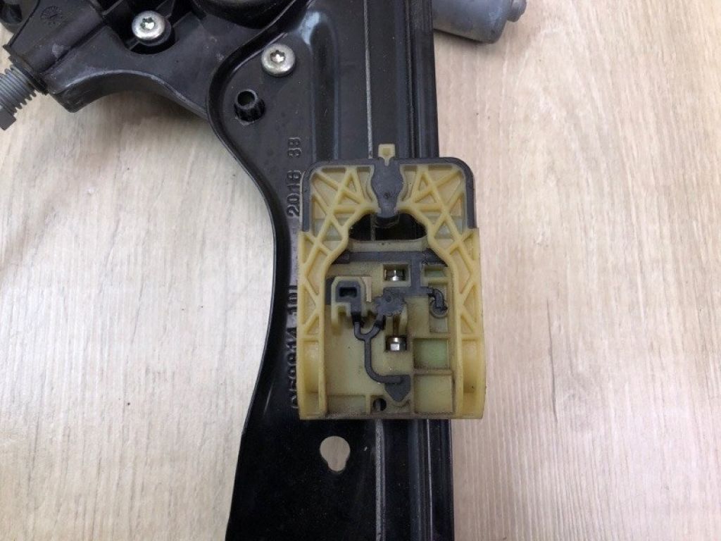 23269946 | Склопідйомник передн. прав. CHEVROLET CRUZE 15- - Фото 4