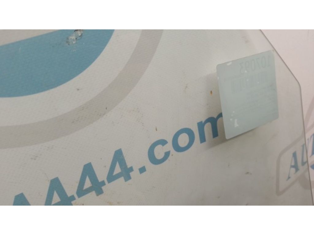 83420 1F000 | Скло дверей задн. прав. KIA SPORTAGE KM 04-10 - Фото 4