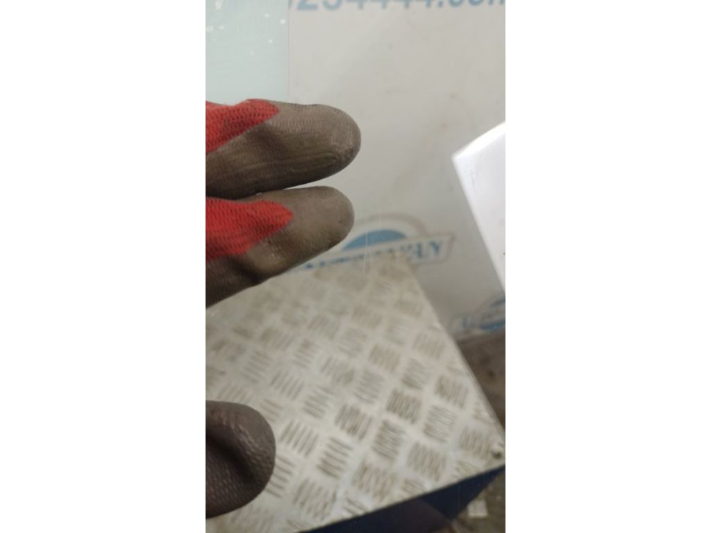 83420 1F000 | Скло дверей задн. прав. KIA SPORTAGE KM 04-10 - Фото 6