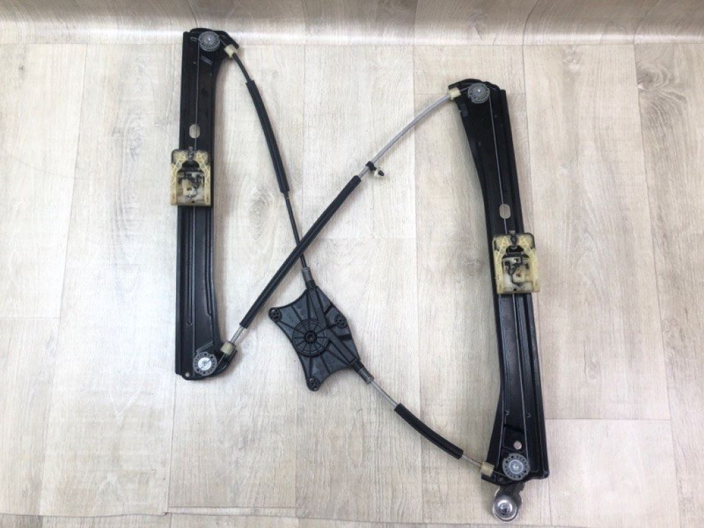 5NN 837 462 | Склопідйомник передн. прав. VOLKSWAGEN TIGUAN 16-23