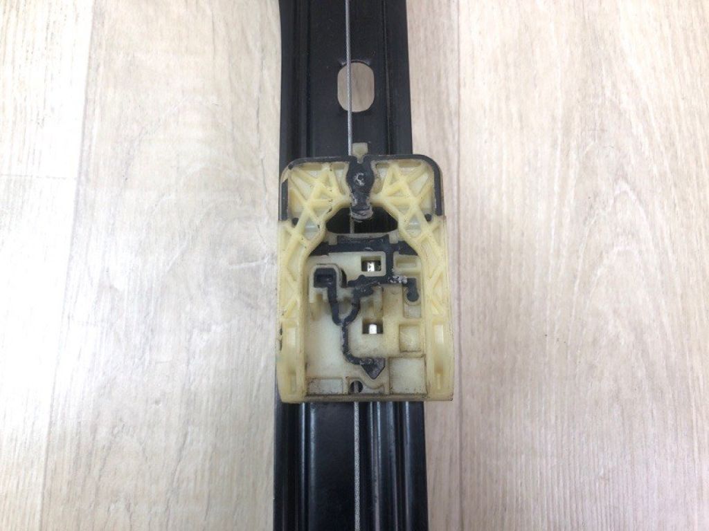 5NN 837 462 | Склопідйомник передн. прав. VOLKSWAGEN TIGUAN 16-23 - Фото 3