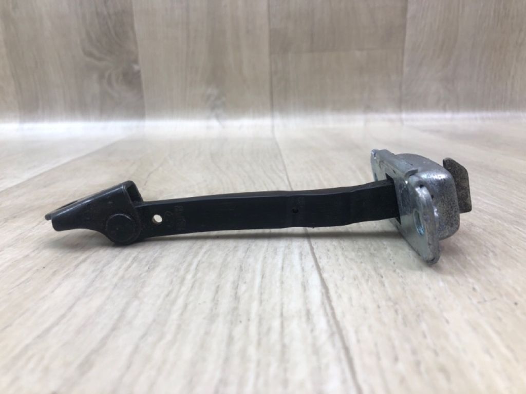 79390-2V000 | Обмежувач дверей передн. прав. HYUNDAI VELOSTER 11-18 - Фото 2