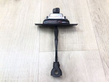 Обмежувач дверей передн. прав. NISSAN X-TRAIL/ROGUE T33 20-