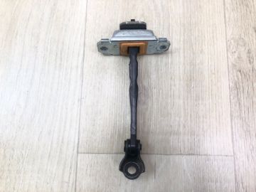 Обмежувач дверей передн. прав. KIA RIO FB 17-